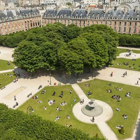 Parisian Gem With Stunning View Apartmán Paříž