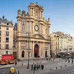 Parisian Gem With Stunning View Apartment Paris