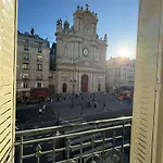 Apartment Parisian Gem With Stunning View