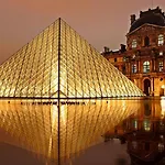 Apartment Parisian Gem With Stunning View *