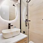 Parisian Gem With Stunning View