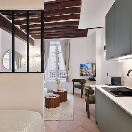 Parisian Gem With Stunning View * 巴黎