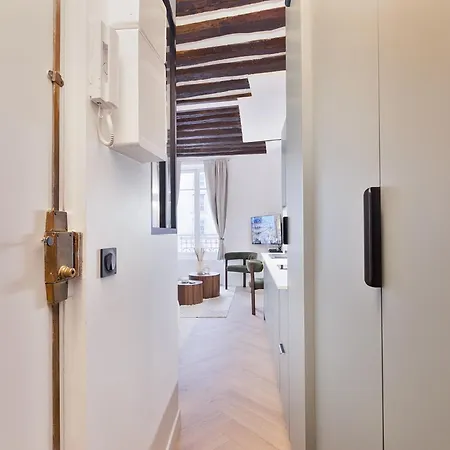 公寓 Parisian Gem With Stunning View